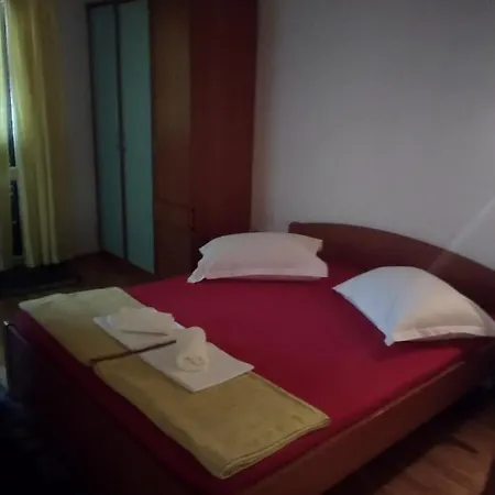 Apartment Rita Podgora (Split-Dalmatia)